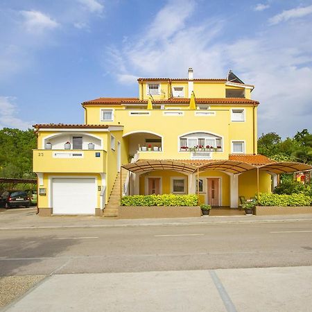 Apartmani Justic 奈维斯 外观 照片