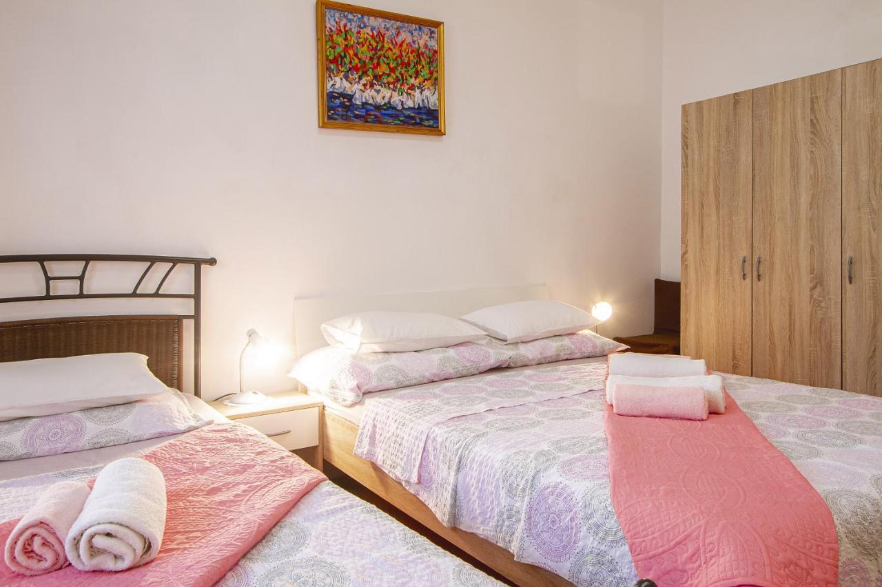 Apartmani Justic 奈维斯 外观 照片